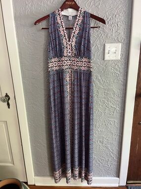 Blue Polyester Floral-Print V-Neck Maxi Dress with Pink Accent